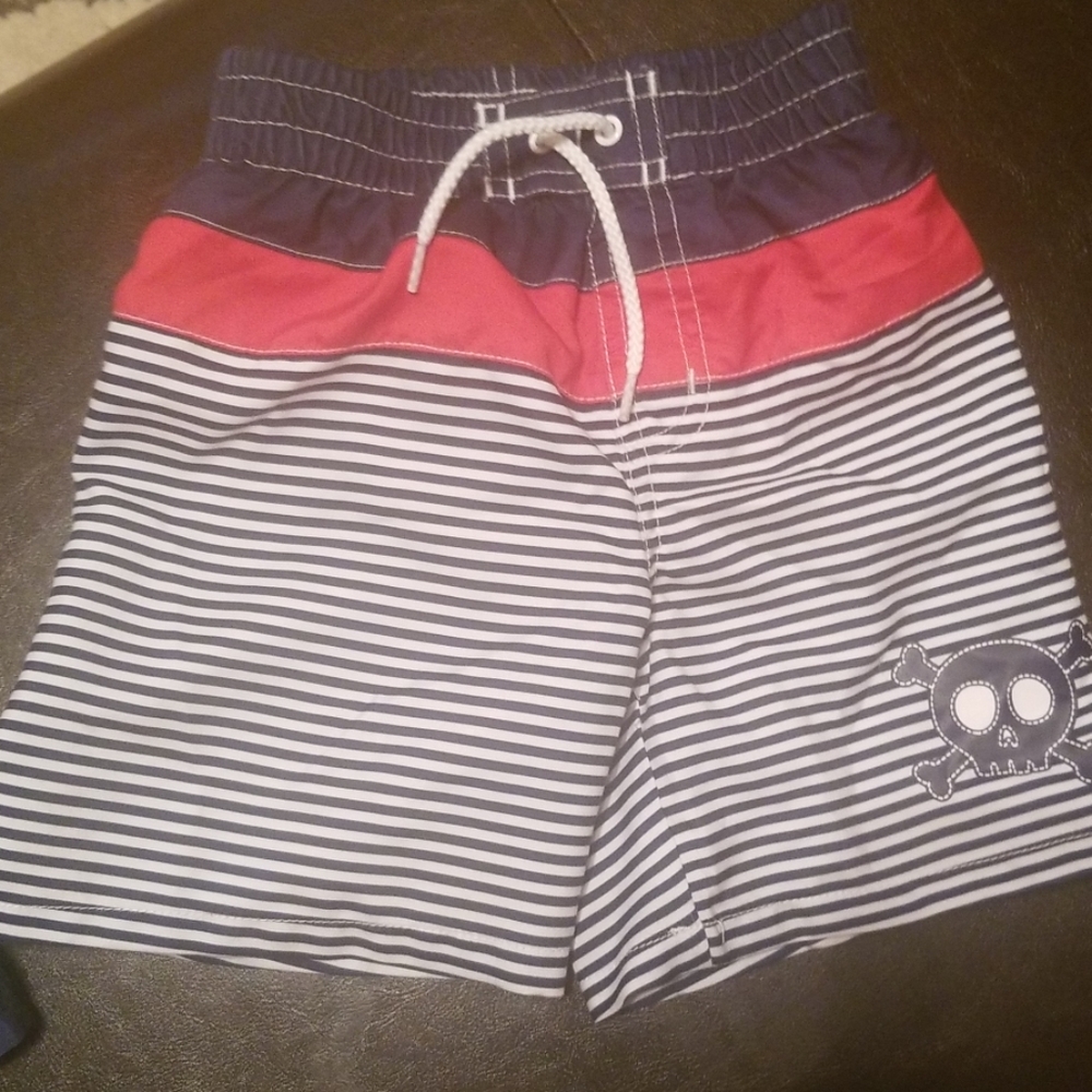3 Swim trunks 24m